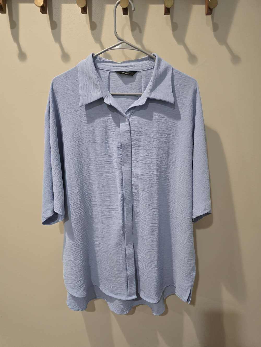 Dokotoo XL Light Blue Short-Sleeve Button-Up